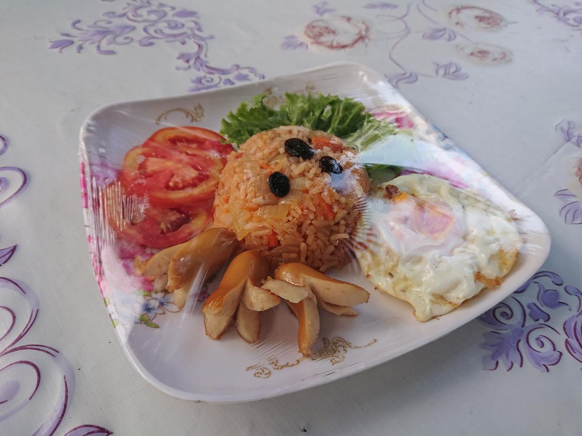 Lopburi Palm Resort Екстер'єр фото